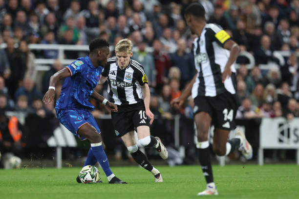 对比巴黎圣 对比巴黎圣