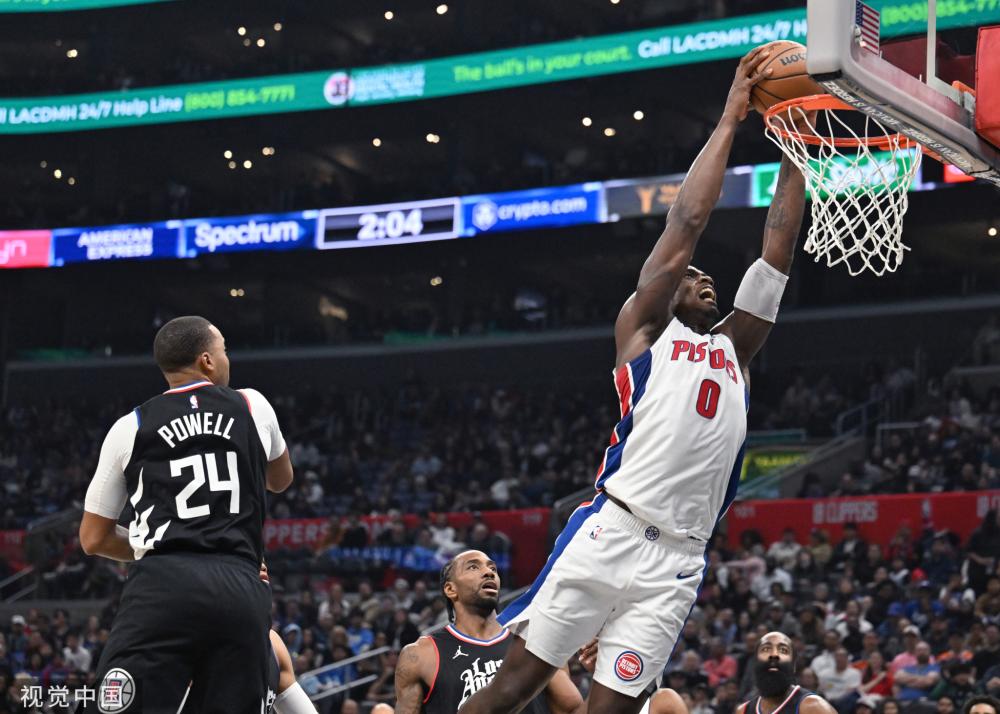 队在赛季中 队在赛季中