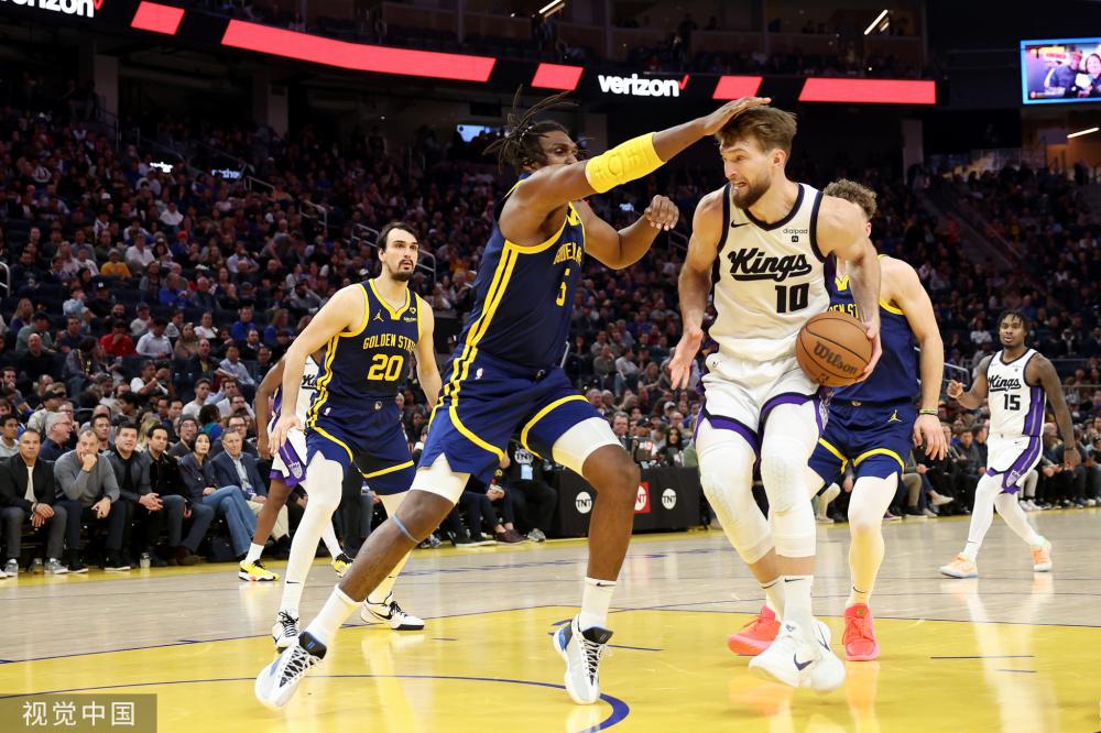 分为两极 分为两极